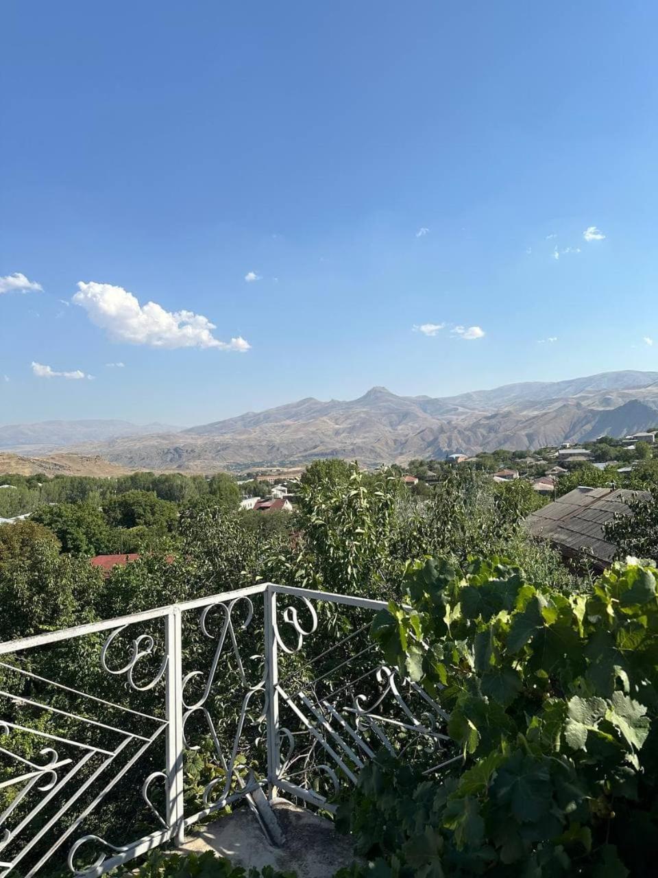 B&B Ruzan Yeghegnadzor Extérieur photo